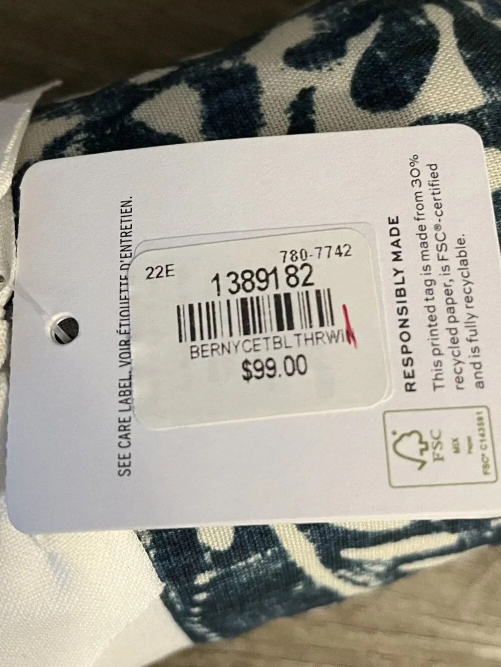 Pottery Barn Blue & Cream Bernyce Table Throw 50 x 50